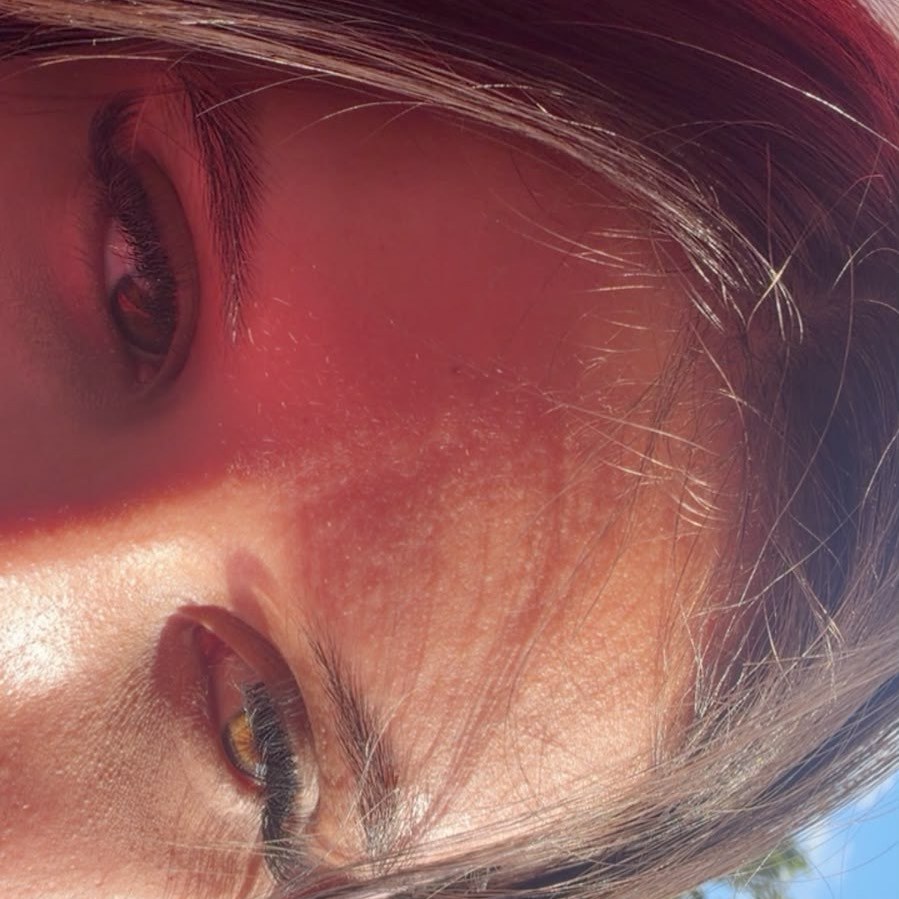 @12mariana