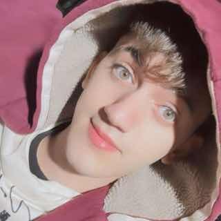 @alexboy12
