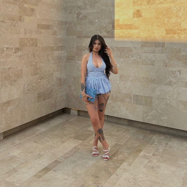 @anisacamgorl