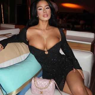 @cuddlysquirrel-982459