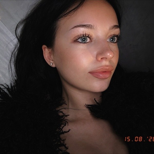 @damnangelina