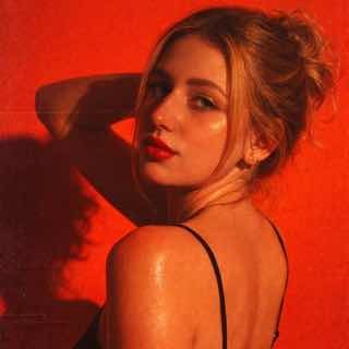 @e_m_i_l_i_a