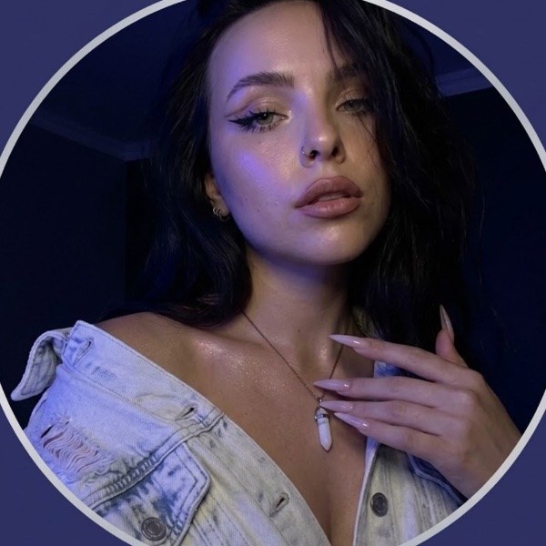@emilia326