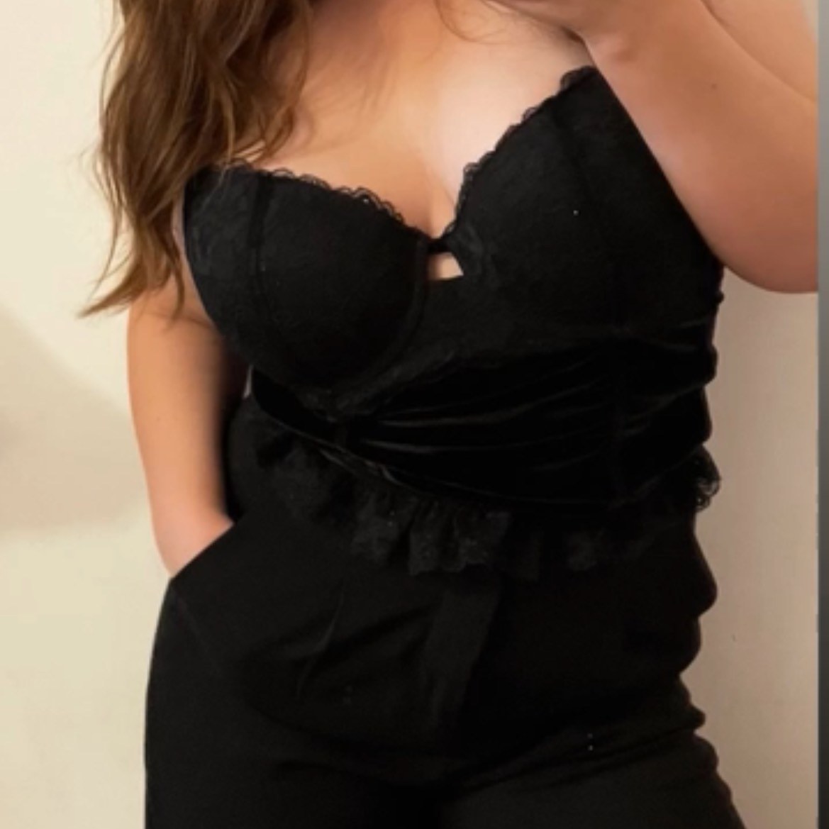 @lili-800