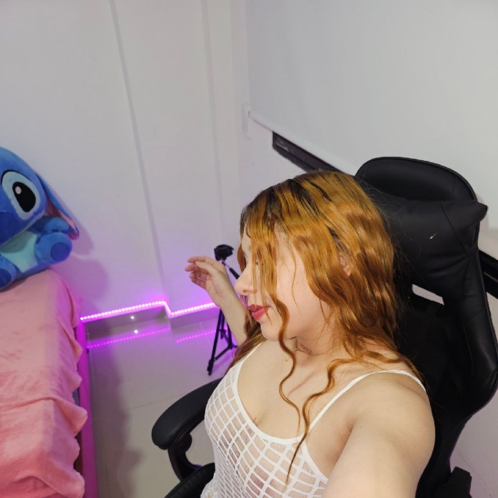 @lilyzoe