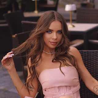 @linaaaachkaaaaaaaaaaaaa
