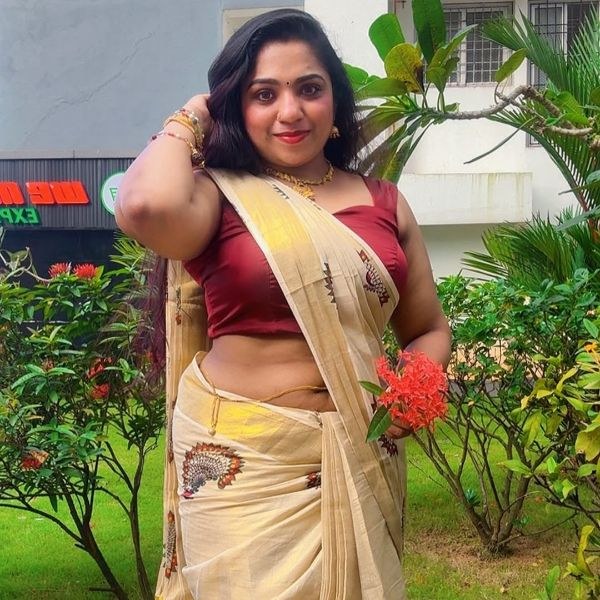 @mallumeenu3055