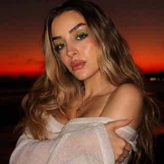 @melissasu