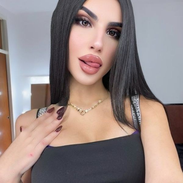 @naomi_melons