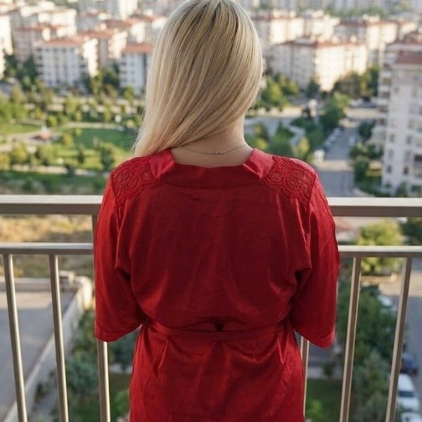 @sunnymoon49343