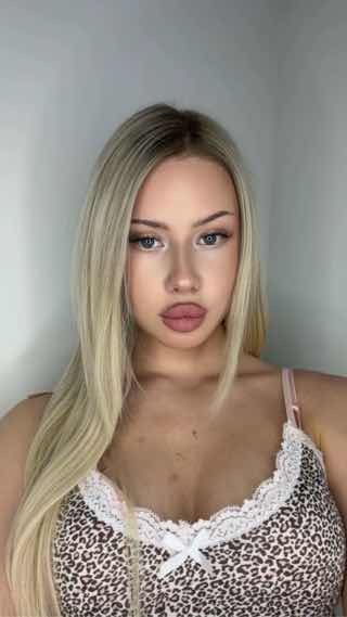 @superduperfox-127528