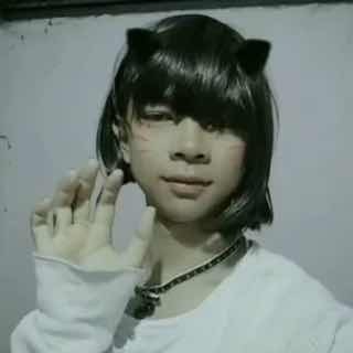 @womemeowmeow